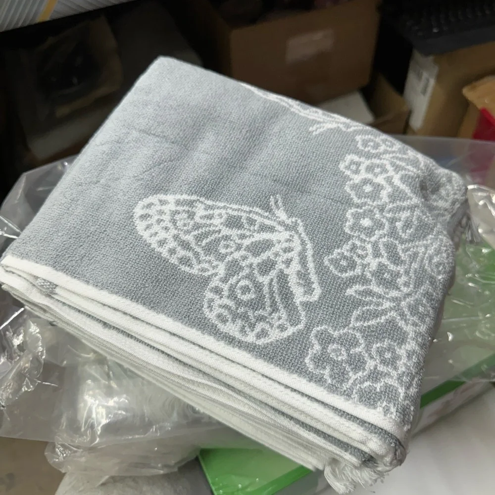 Pioneer Woman Silver Butterfly Hand Towel Bundle ( 8 hand towels)